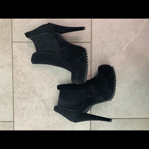 Booties - Picture 5 of 7